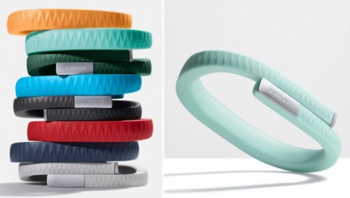 Jawbone UP (2011 год) и Jawbone Up 24