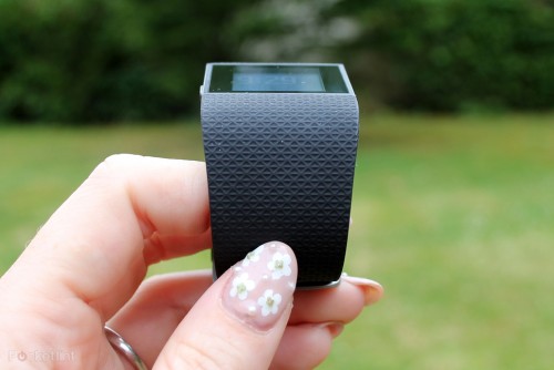 Fitbit Surge дизайн