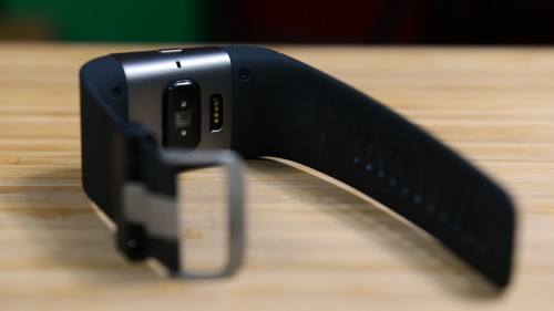 Fitbit Surge дизайн