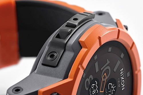 nixon-сбоку -вид -smartwatch-4