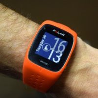 Смартчасы Polar M430