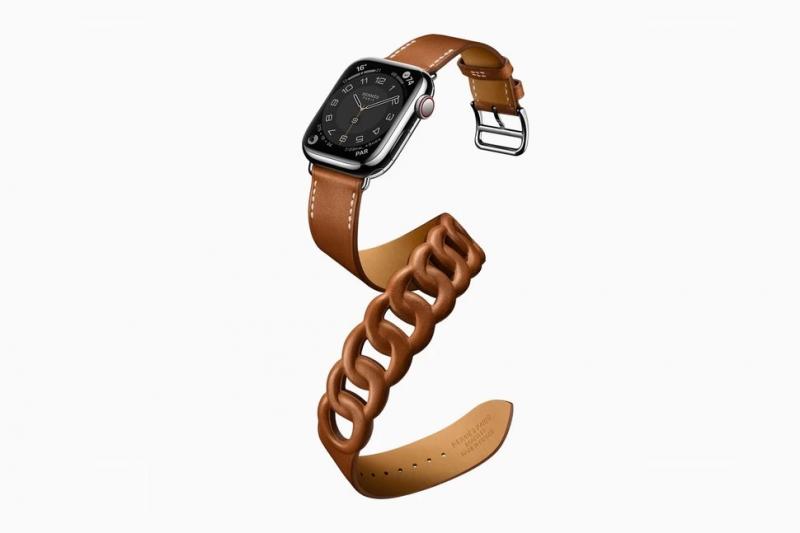 Apple разрабатывает еще больший вариант третьего размера для Apple Watch Series 8