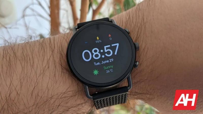 Qualcomm разрабатывает два новых 4-нм чипсета для Wear OS